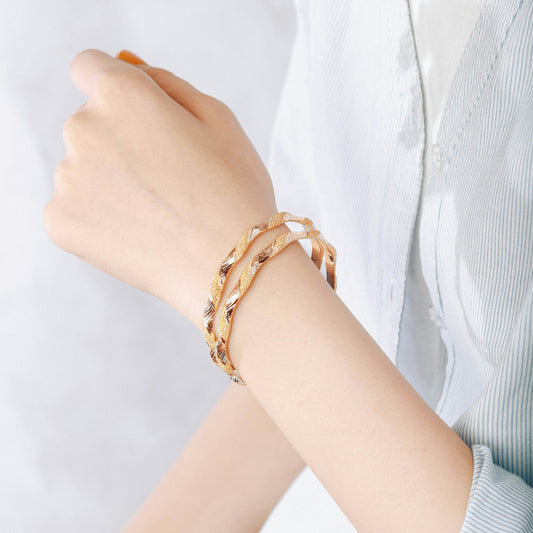 golden bracelet